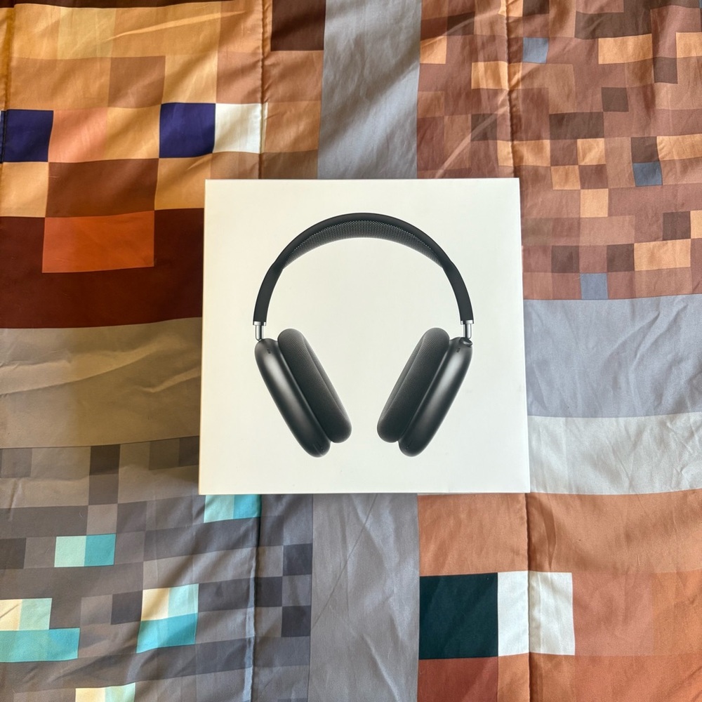 Apple Airpod Maxes